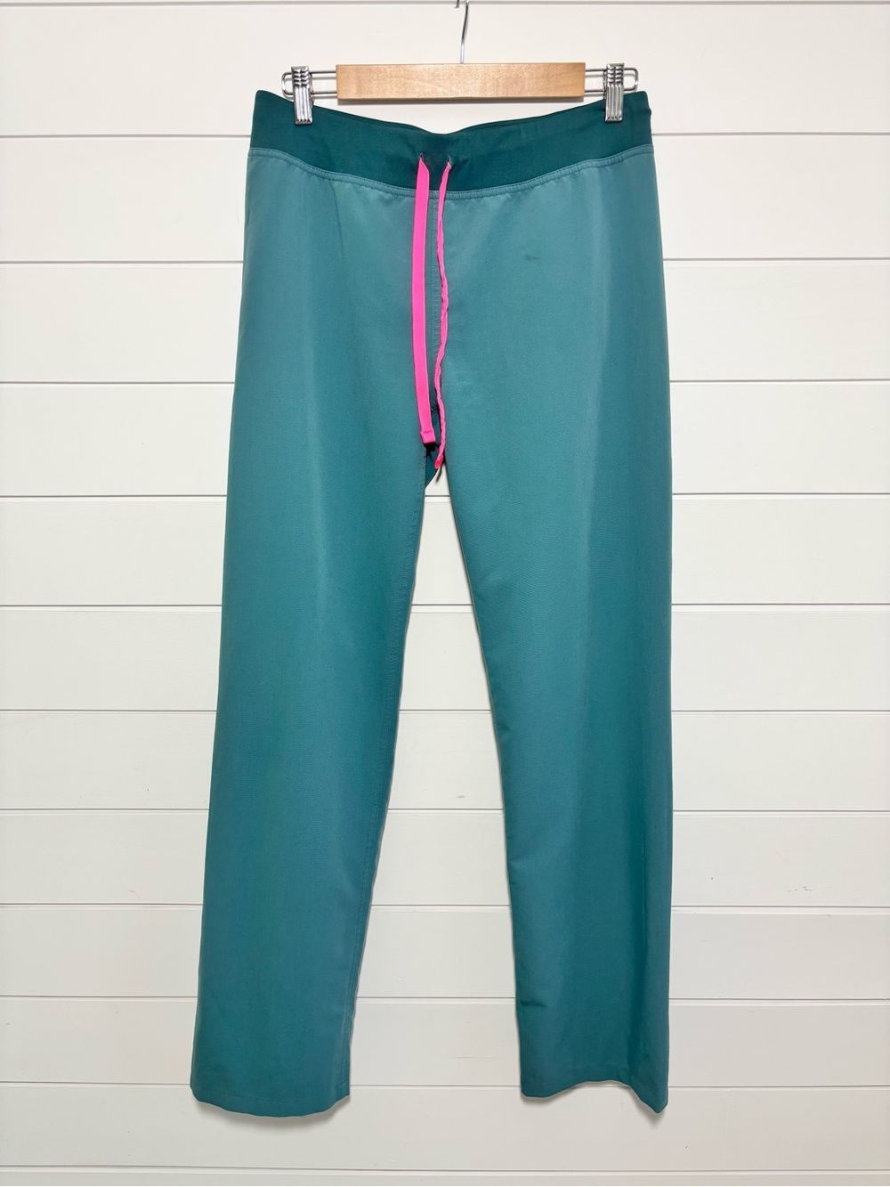 Figs Scrub Teal Drawstring Lounge Pants with Hot Pink Tie style #T21003 size S